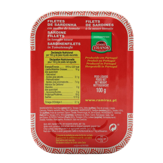 Bezkaulu sardīņu filejas tomātu mērces